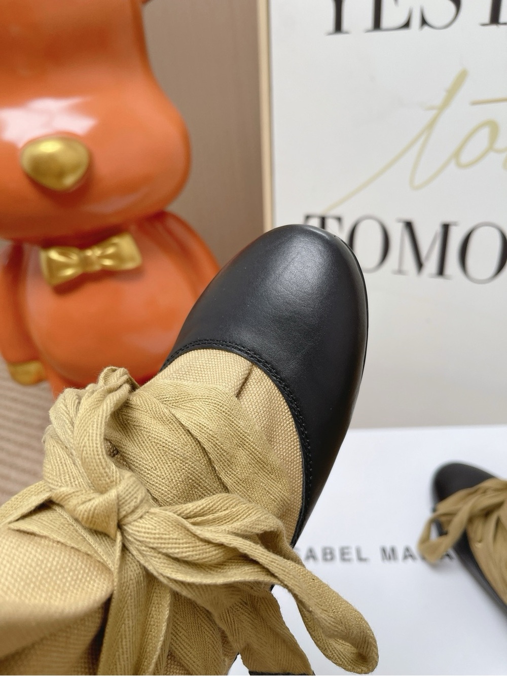 Isabel Marant Tan and Black Wrap Lace-Up Boots - Picture 5 of 8